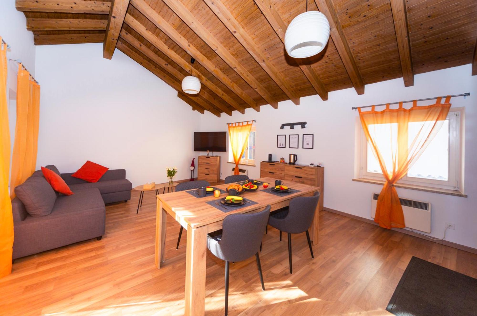 Piazza Grande House Apartment Locarno Exterior photo